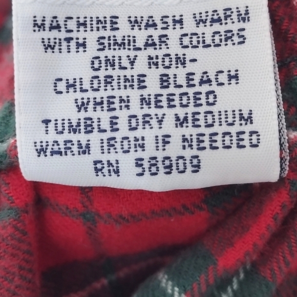 West bound set of 2. Vest and skirt green and red.  Size (S) - Picture 15 of 16